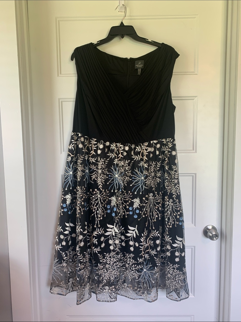 Adrianna Papell Black Dress with Cream & Light Blue Embroidery Size-22-W